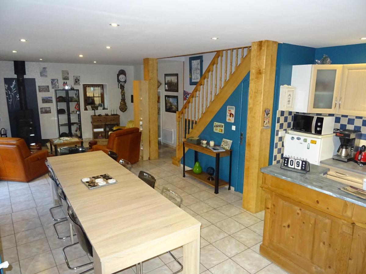 La Ferme Aux Chats Formigny Экстерьер фото