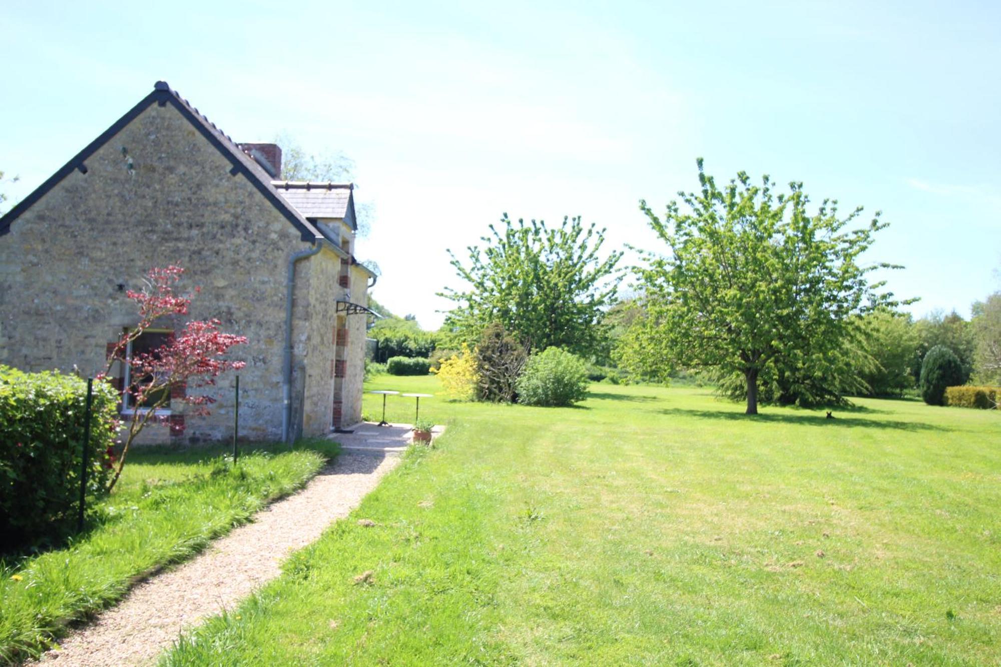 La Ferme Aux Chats Formigny Экстерьер фото