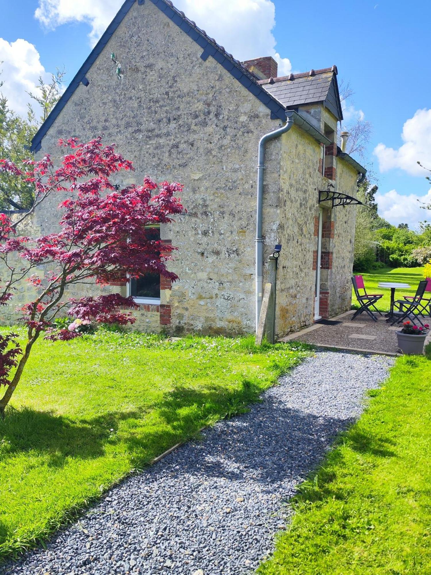 La Ferme Aux Chats Formigny Экстерьер фото